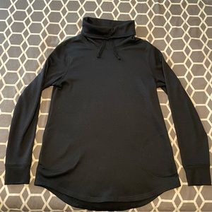 Women’s XS Old Navy Active Long Sleeve Turtleneck in Black